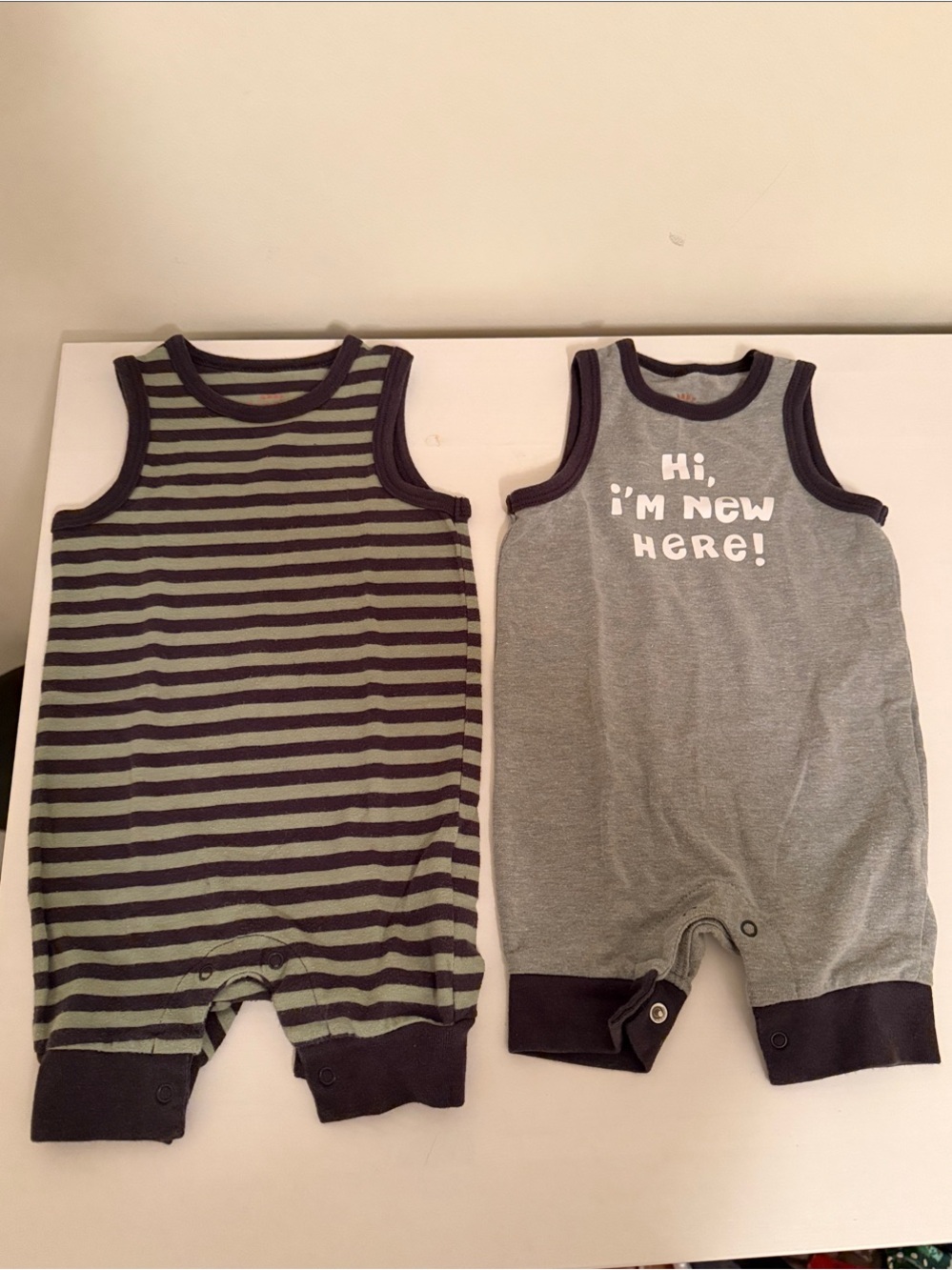 Cat & Jack 0-3 months Baby Sleeveless One-Piece Romper Set in Gray and Green